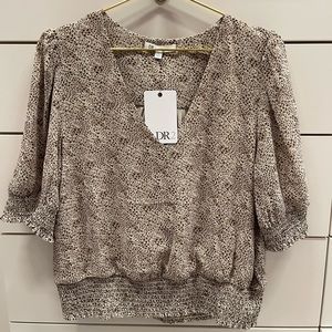 NWT DR2 Brown and Tan Blouse